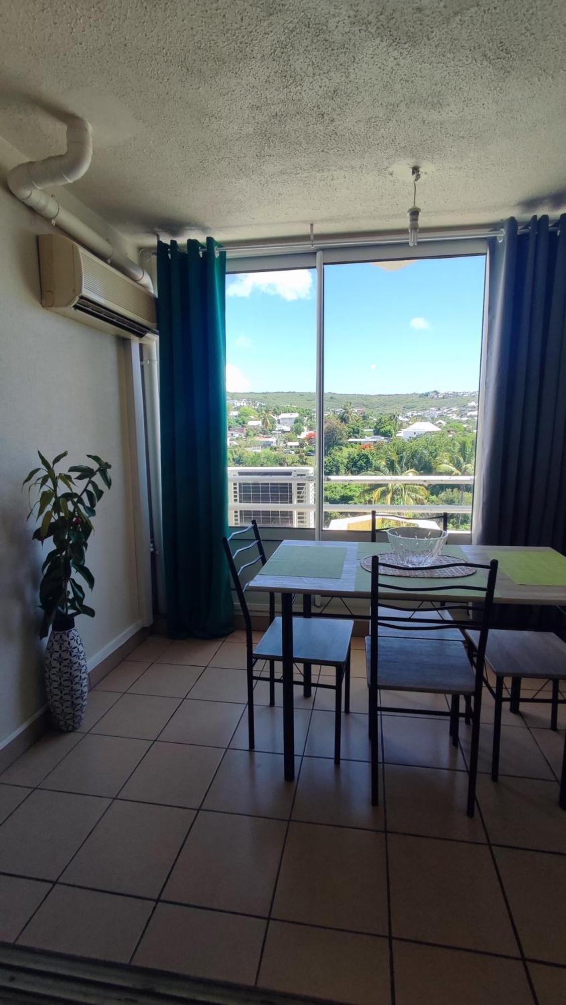 Les Franciseas Apartment Saint-Gilles-les Bains Exterior foto